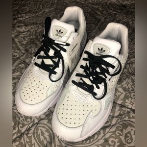 NWT Adidas Falcon Sneakers Jewelled Womens Size 8
